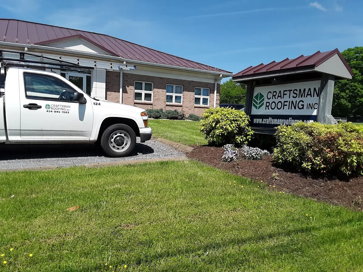 Quality Gutter & Downspout Repair by experienced craftsmen in Parkwood Lake