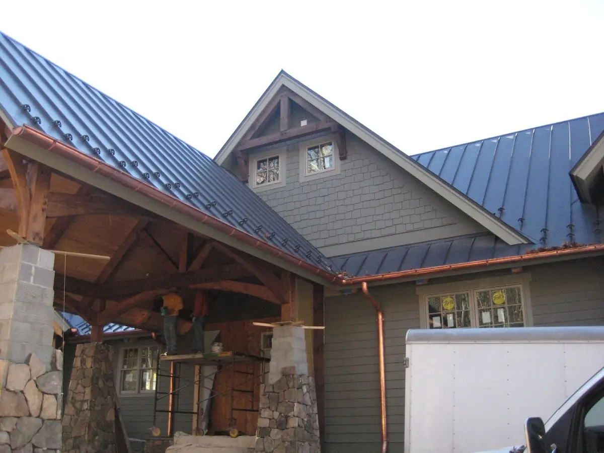 Craftsman Roofing team delivering quality roofing work in Parkwood Lake